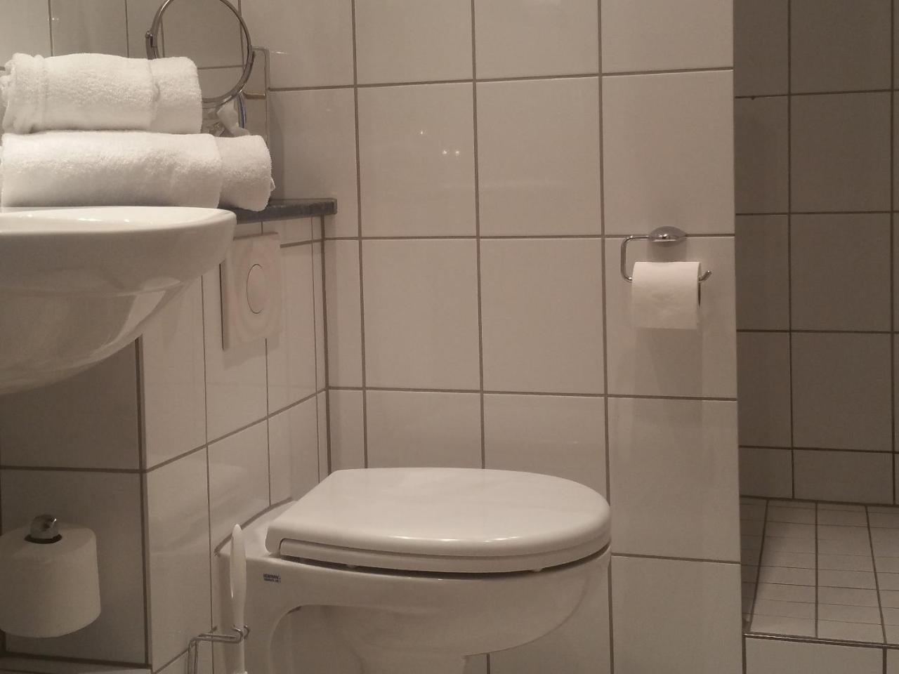 Mondo'S Kaffeehotel Трір Номер фото